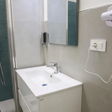 Domus Dattoli Alojamento de Acomodação e Pequeno-almoço 4*