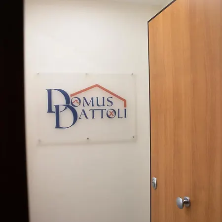 فندق مبيت وإفطار Domus Dattoli ساليرنو